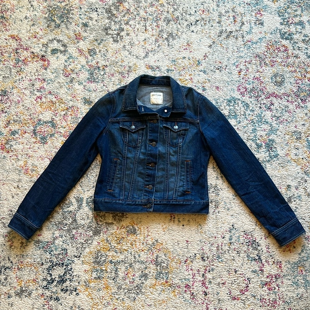 Old Navy Dark Worn Denim Trucker Jean Jacket Womens Medium Button Up 4 Pockets